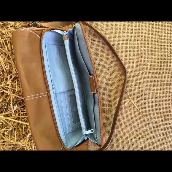 EUC Liz Claiborne Tan Shoulder Bag FREE SHIP - Picture 6 of 7